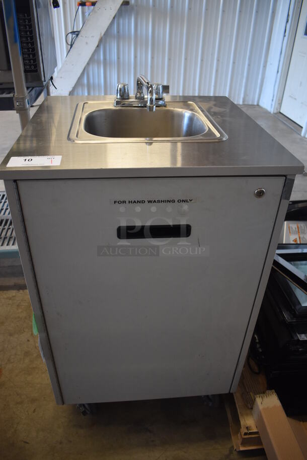 Stainless Steel Commercial Single Bay Portable Sink w/ Faucet and Handles on Commercial Casters. 24x24x41