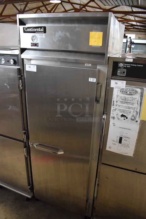 Continental 1RE Stainless Steel Commercial Single Door Reach In Cooler on Commercial Casters. 115 Volts, 1 Phase. 29x34x82. Tested and Working! - Image 2 of 6