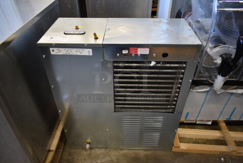 BRAND NEW SCRATCH AND DENT! Elkay ER19-1D Stainless Steel Commercial Water Chiller. 115 Volts, 1 Phase.