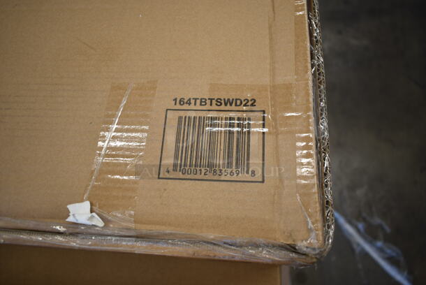 PALLET LOT of 19 BRAND NEW IN BOX! Lancaster Table & Seating 164TBTSWD22 Table Base Spider and Plate. 19 Times Your Bid! - Image 4 of 6