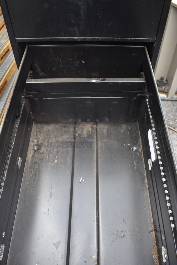 Hon Black Metal 4 Drawer Filing Cabinet. - Image 5 of 6