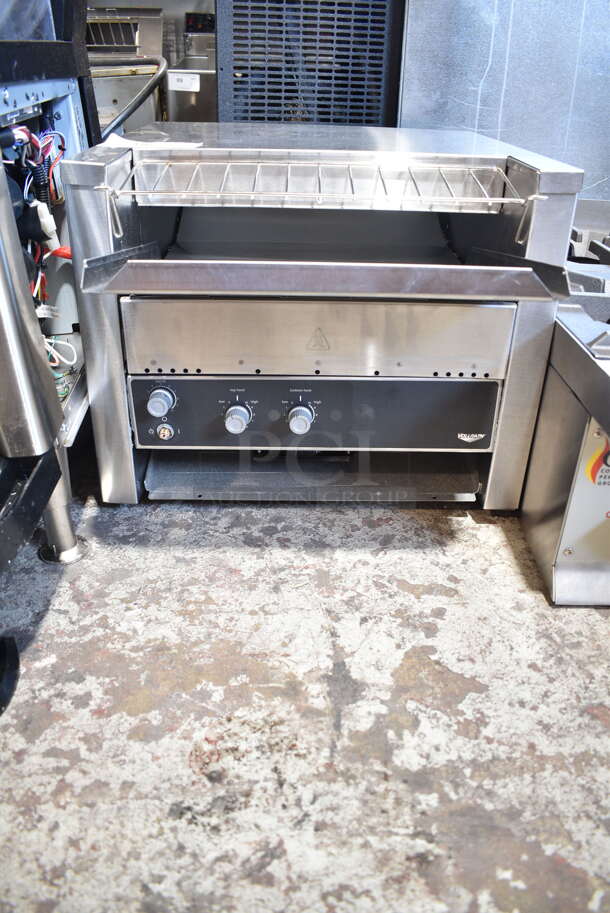 BRAND NEW SCRATCH AND DENT! Vollrath JT3H Stainless Steel Commercial Countertop Conveyor Toaster with 1 1/2"-3" Opening. 220 Volts, 1 Phase.  - Image 2 of 5