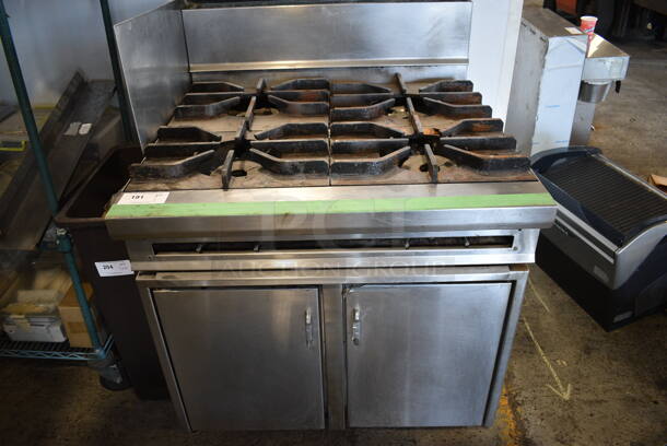 Stainless Steel Commercial Natural Gas Powered 4 Burner Range w/ Backsplash, Left Splash Guard and 2 Doors. 36x37x49 - Image 2 of 7