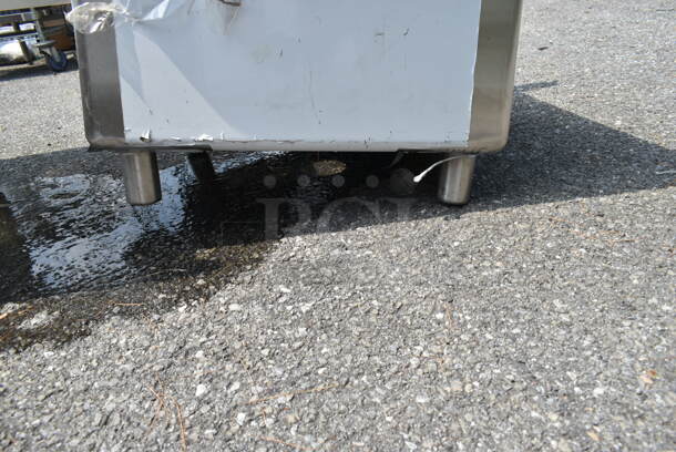 BRAND NEW SCRATCH AND DENT! Regency 600S12323 Stainless Steel Commercial Single Bay Sink. No Legs.  - Image 3 of 6