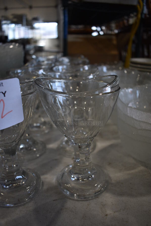 12 Wine Glasses. 4x3.5x6. 12 Times Your Bid! - Image 2 of 4