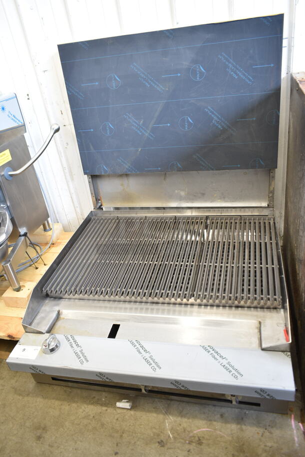 BRAND NEW! Southbend P36N-CCC Stainless Steel Commercial Countertop Natural Gas Powered Charbroiler Grill w/ Back Splash. Does Not Include Oven / Stand; See Pictures - Image 2 of 9