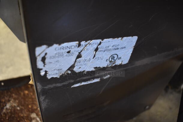 Grindmaster Metal Commercial Countertop Bulk Coffee Bean Grinder. 7.5x14x28. Tested and Working! - Image 7 of 7