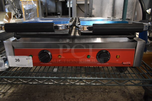 BRAND NEW SCRATCH AND DENT! Avantco 177P85S Stainless Steel Commercial Countertop Double Panini Press. 120 Volts, 1 Phase. Tested and Working! - Image 2 of 5