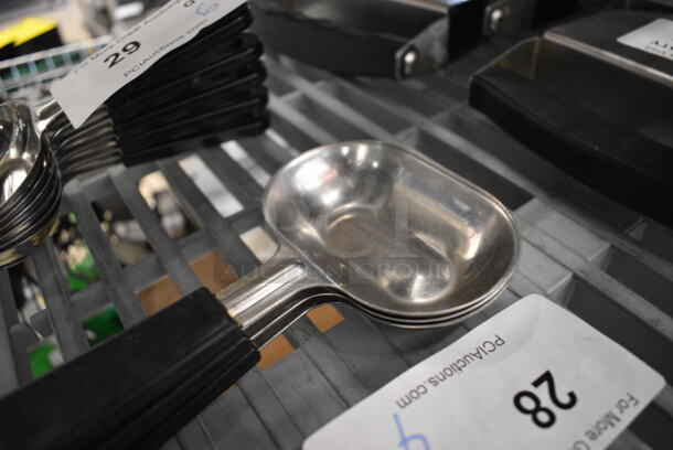 4 Stainless Steel Scoops. 7". 4 Times Your Bid! - Image 2 of 2
