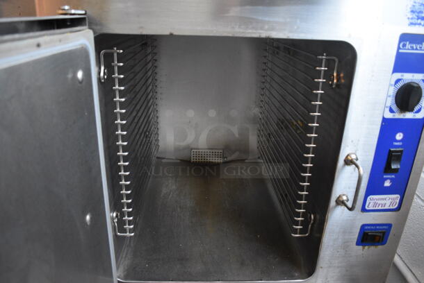 Cleveland SteamCraft Ultra 10 Stainless Steel Commercial Natural Gas Powered Double Deck Steam Cabinet. 24x37.5x65 - Image 3 of 7