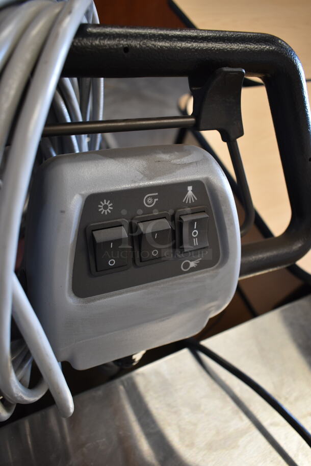 BRAND NEW SCRATCH AND DENT! Minuteman X17115HP Commercial Floor Cleaner. 115 Volts, 1 Phase. Tested and Working! - Image 8 of 10