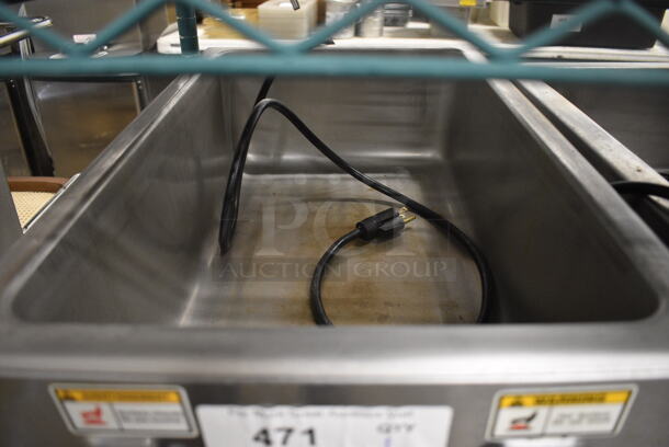 APW Wyott Model W-3VI Stainless Steel Commercial Countertop Food Warmer. 120 Volts, 1 Phase. 14x23x9. Tested and Working! - Image 3 of 4