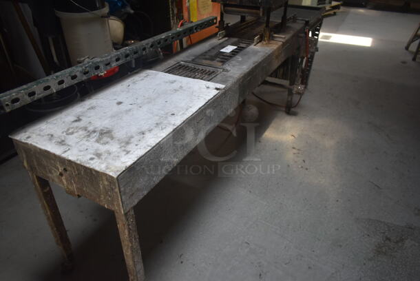 Mikroway FCDCX Gray Metal Floor Style Filler Closer. BUYER MUST REMOVE. - Image 2 of 6