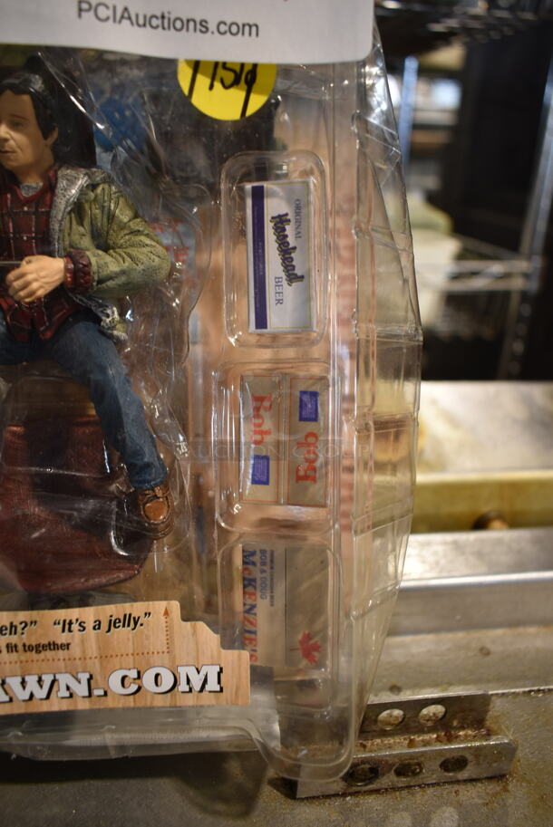 BRAND NEW Bob & Doug McKenzie Figurine. - Image 4 of 5