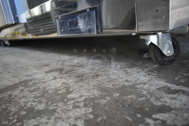 Yukon YSSU-60-16 Stainless Steel Commercial Prep Table w/ Sneeze Guard on Commercial Casters. 115 Volts, 1 Phase. Tested and Working! - Image 7 of 8
