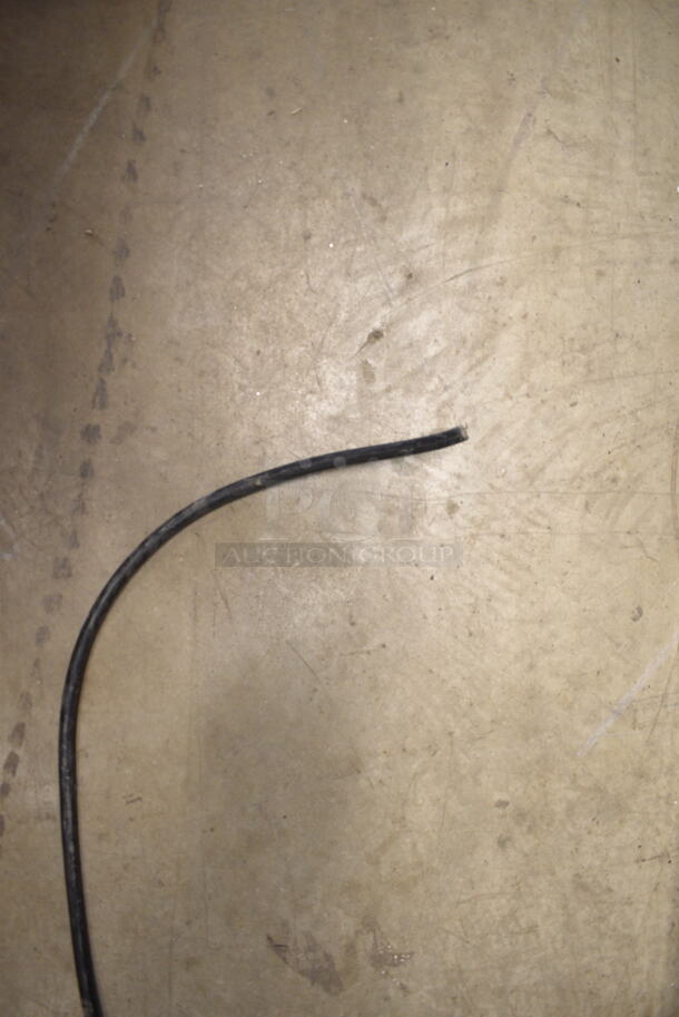Master-Bilt BLG-48HD Metal Commercial 2 Door Reach In Freezer Merchandiser. 115/208-230 Volts, 1 Phase.  - Image 3 of 6