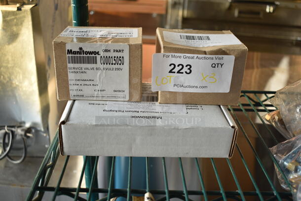 3 BRAND NEW SCRATCH AND DENT! Items; HP000001238 Manitowoc Ice 000001238 Control Board 115-230v 50-60hz, HP000007034 Manitowoc 000015050 Service Valve Sol Evul2 230V 1/4Inx1/4In, HP7630121 Manitowoc Ice 7630121 Solenoid Vlv Evu8 .50x.38 230v. 3 Times Your Bid! - Image 1 of 5