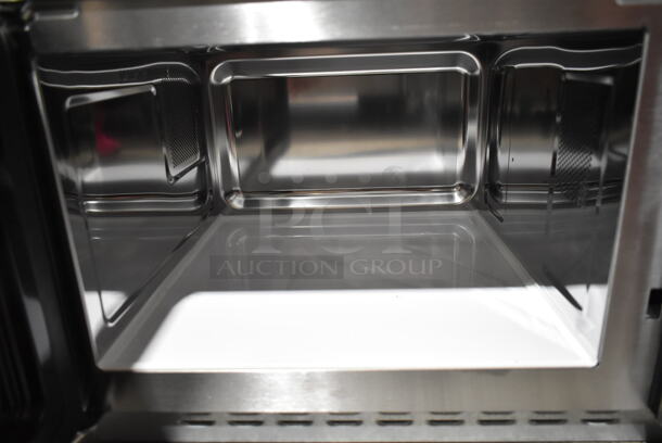 2018 Midea 1434N0A Stainless Steel Commercial Countertop Microwave Oven. 208/230 Volts, 1 Phase.  - Image 3 of 4