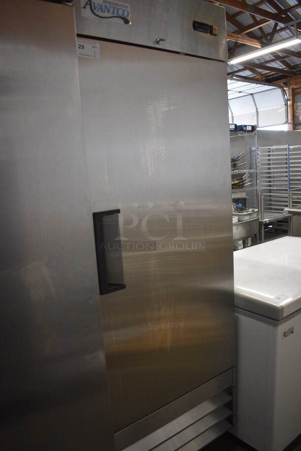 Avantco Model 178A19RHC Stainless Steel Commercial Single Door Reach In Cooler w/ Poly Coated Racks on Commercial Casters. 115 Volts, 1 Phase. 29x26x82.5. Tested and Working! - Image 2 of 5