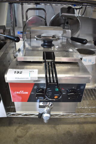 BRAND NEW SCRATCH AND DENT! 2024 Crosson EF-6V Stainless Steel Commercial Countertop Electric Powered Fryer w/ Metal Fry Basket and Lid. 120 Volts, 1 Phase.
