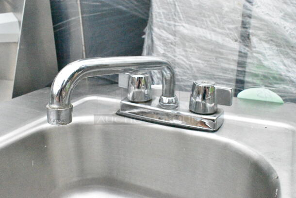 Commercial Portable Sink on Commercial Casters w/ Instant Flow SR-15L/120 Water Heater. 120 Volts, 1 Phase. Bay 12x10.5x6 - Image 3 of 12