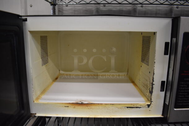 2010 Panasonic NE-1024F Stainless Steel Commercial Countertop Microwave Oven. 120 Volts, 1 Phase. 20x15x12 - Image 4 of 6