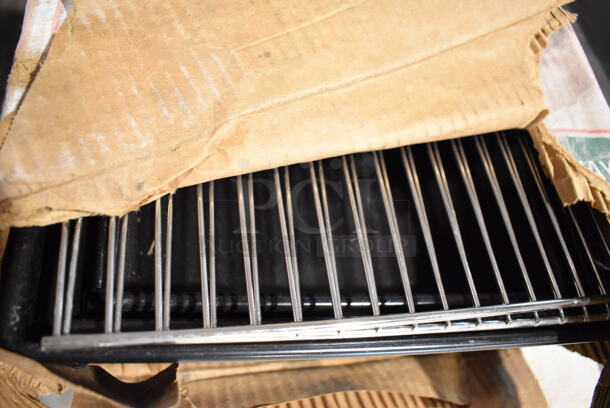 IN BOX! Qwik Cook Metal Grill Top. 12x12x5 - Image 3 of 7