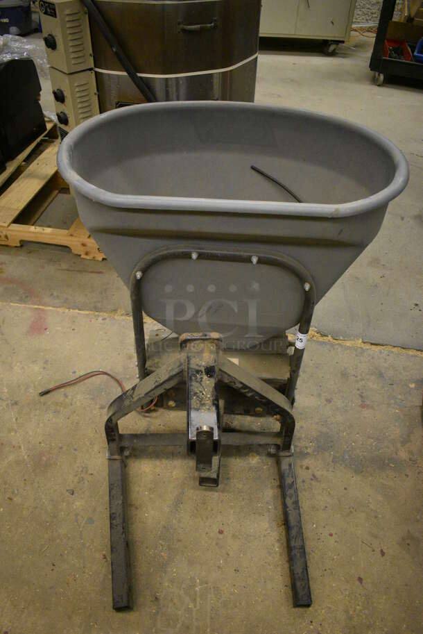 Curtis Hitch Mount Salt Spreader (CSS) - Image 1 of 9