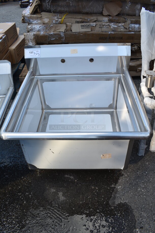 BRAND NEW SCRATCH AND DENT! Steelton 522CS12424  29 1/2" 18-Gauge Stainless Steel One Compartment Commercial Sink without Drainboard - 24" x 24" x 12" Bowl. No Legs.  - Image 2 of 4