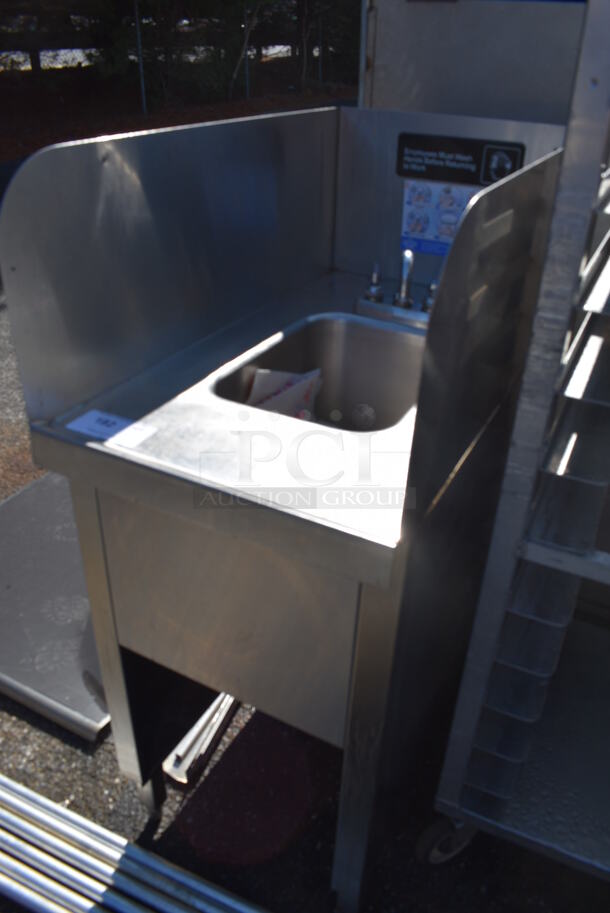Stainless Steel Commercial Single Bay Sink w/ Faucet, Handles and Side Splash Guards. 18x32x46. Bay 10x14x8.5 - Image 3 of 5
