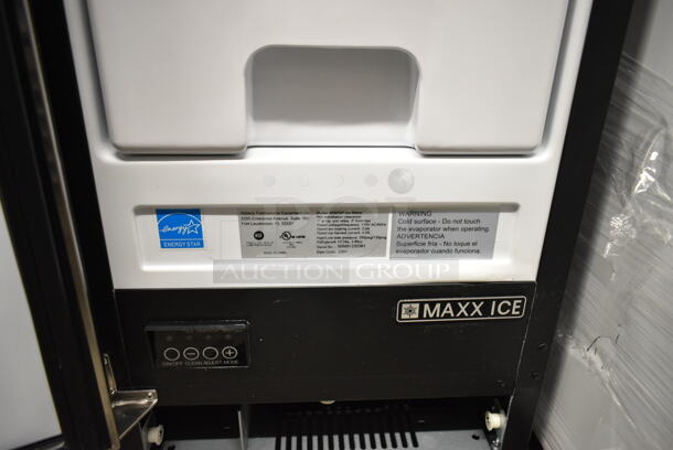 2022 Maxx Cold MIM50P Stainless Steel Full Dice Cube-Style Self Contained Undercounter Ice Machine. 115 Volts, 1 Phase.  - Image 5 of 6