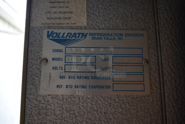 7'x5.5'x7' Walk In Box w/ Vollrath 17703-S 115 Volt, 1 Phase Evaporator. Unit Does Not Have a Compressor or Condenser as it Was Being Used as Dry Storage. BUYER MUST REMOVE: This Item CANNOT Be Transported; Must Pick Up By Appointment Only. Freon Will Be Removed Before Pick Up Day. (walk ins) - Image 6 of 6
