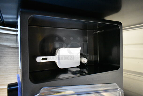 BRAND NEW SCRATCH AND DENT! Whynter IBX-388BG SonicSnö Countertop Nugget Ice Maker 40lbs/24hrs Chewable Pebble/Sonic Type Ice Finish. 115 Volts, 1 Phase. Tested and Working! - Image 6 of 7