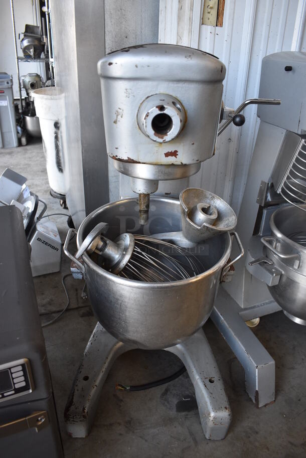 Hobart Model D-300 Metal Commercial Floor Style 30 Quart Planetary Dough Mixer w/ Stainless Steel Mixing Bowl, 2 Dough Hooks and Whisk Attachments. 208 Volts, 3 Phase. 21x22x46 - Image 5 of 8