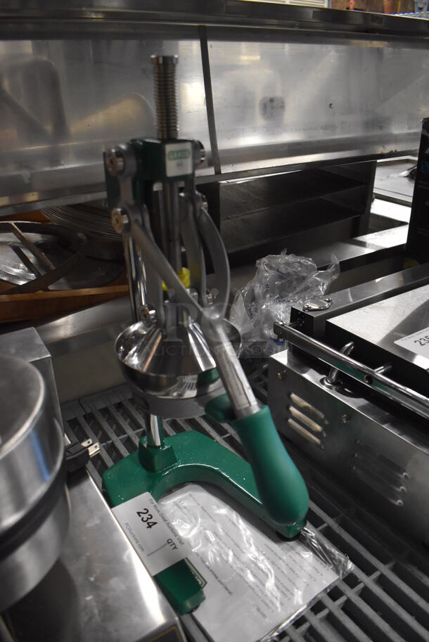 BRAND NEW! Garde XL MCJ2 Manual Metal Commercial Countertop Citrus Juicer with Safety Spring. 7x12x20 - Image 3 of 6