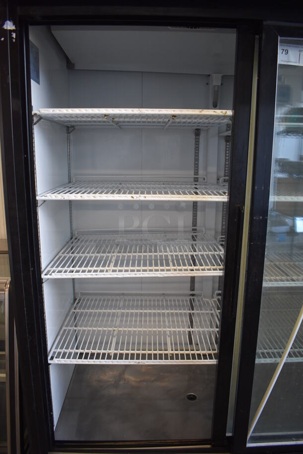 Chef AAA G1.2YBM2F Metal Commercial 2 Door Reach In Cooler Merchandiser w/ Poly Coated Racks on Commercial Casters. 115 Volts, 1 Phase. 52x30x83. Tested and Working! - Image 4 of 5