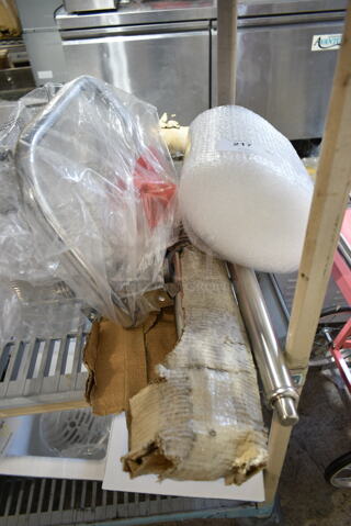 BRAND NEW SCRATCH AND DENT! Lot Includes DBS12X50R 3/16" Durabubble - 12" x 50' mini rolls perf 12" 7, Metal Legs