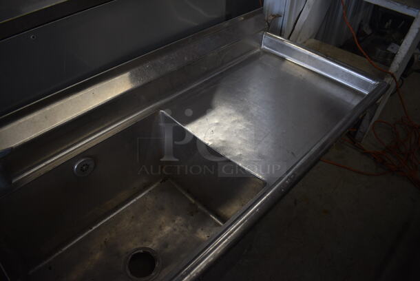 Stainless Steel Commercial 3 Bay Sink w/ Dual Drainboards, 2 Faucets and 2 Handle Sets. Does Not Have Legs. 124x25x25.5. Bays 24x18x14. Drainboard 24x21x2 - Image 4 of 5