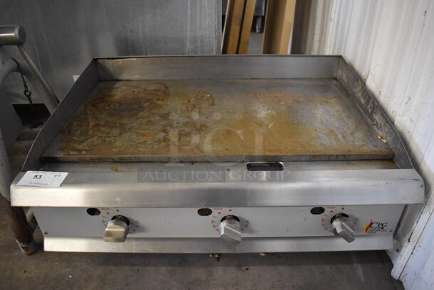 CPG Stainless Steel Commercial Countertop Natural Gas Powered Flat Top Griddle w/ Thermostatic Controls. 36x32x17