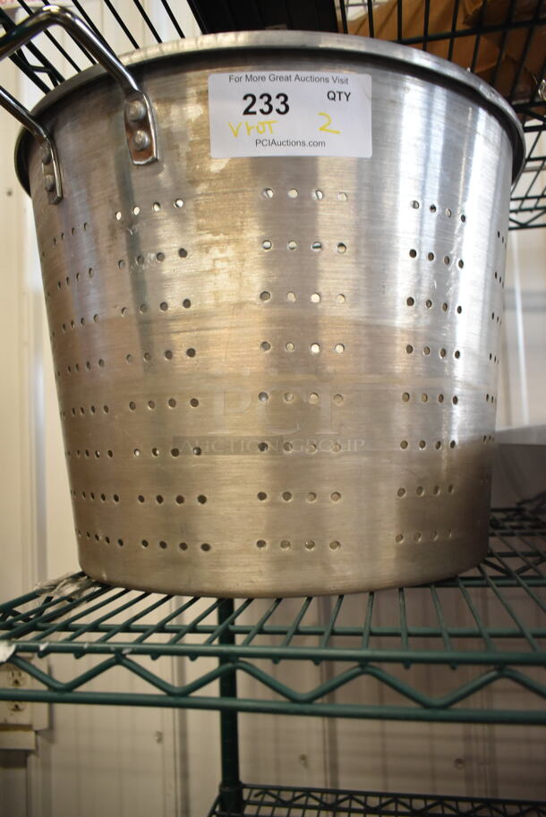 ALL ONE MONEY! Lot of 2 BRAND NEW Items Including 471ALRP2418 Choice 28 Qt. Aluminum Roaster Pan - 24" x 18" x 4 1/2" and Metal Straining Pot.  - Image 3 of 6