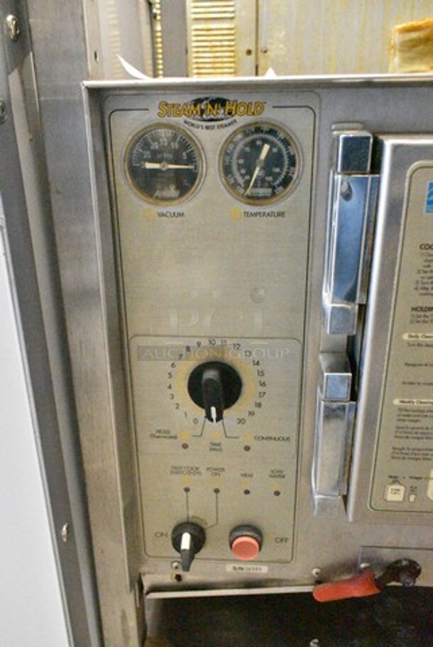 AccuTemp S32083D1205135 Stainless Steel Commercial Electric Powered Steam Cabinet on Stand w/ Commercial Casters. 208 Volts, 3 Phase. - Image 5 of 6