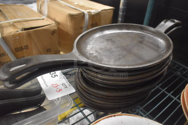 13 Metal Fajita Plates w/ 3 Grips. 15.5x7.5x1.5. 13 Times Your Bid! - Image 2 of 3