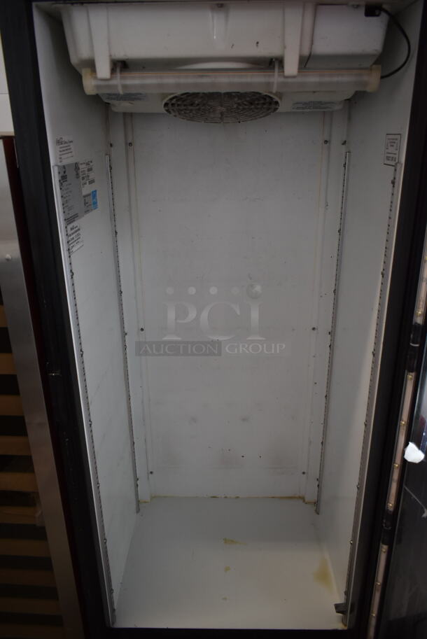 Imbera VR12 Metal Commercial Single Door Reach In Cooler Merchandiser. 115 Volts, 1 Phase. Tested and Powers On But Does Not Get Cold - Image 3 of 4