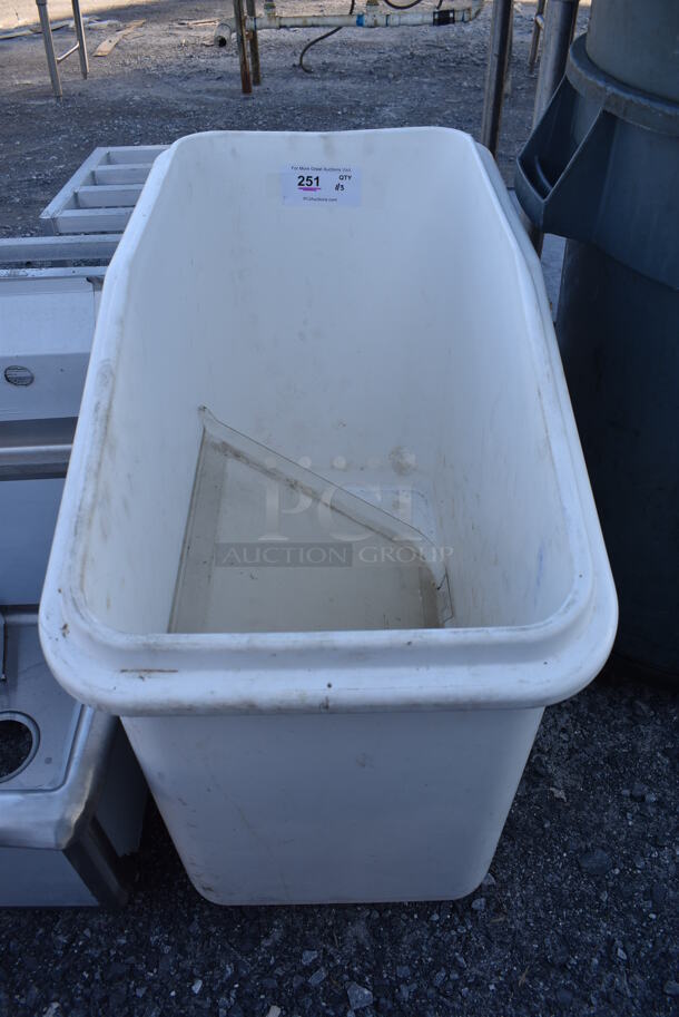 White Poly Ingredient Bin on Commercial Casters. 16x30x30 - Image 1 of 4