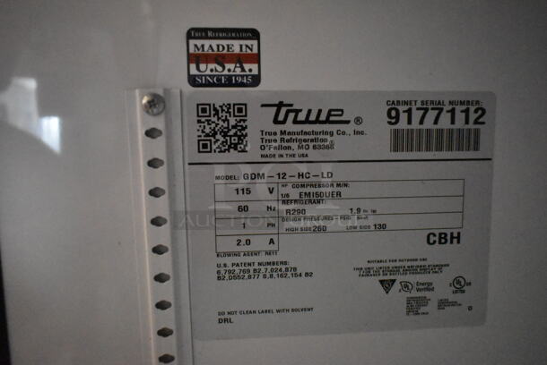 2017 True GDM-12-LD ENERGY STAR Metal Commercial Single Door Reach In Cooler Merchandiser w/ Poly Coated Rack. 115 Volts, 1 Phase. Tested and Does Not Power On
 - Image 3 of 3