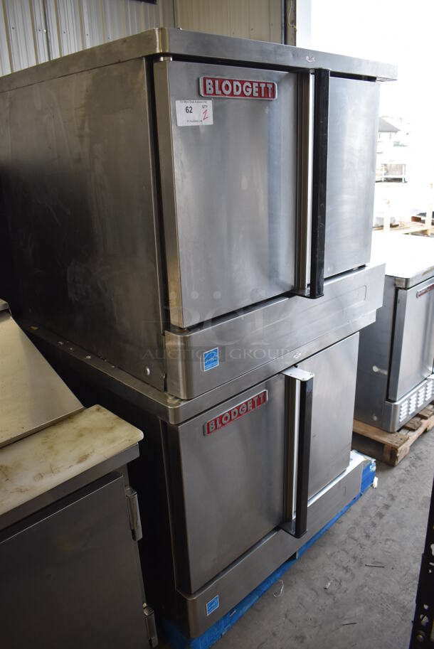 2 Blodgett Zephaire ENERGY STAR Stainless Steel Commercial Electric Powered Full Size Convection Ovens w/ Solid Doors and Thermostatic Controls. Comes w/ Legs. 208 Volts, 3 Phase. 39x37x64. 2 Times Your Bid!