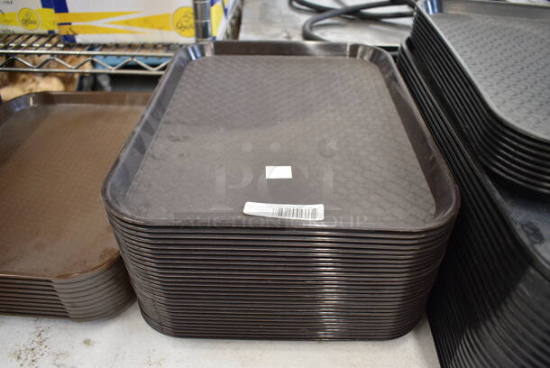 ALL ONE MONEY! Lot of 94 Various Poly Trays; 10 Brown, 84 Black. 10.5x13.5x1, 13.5x17.5x1 - Image 3 of 5