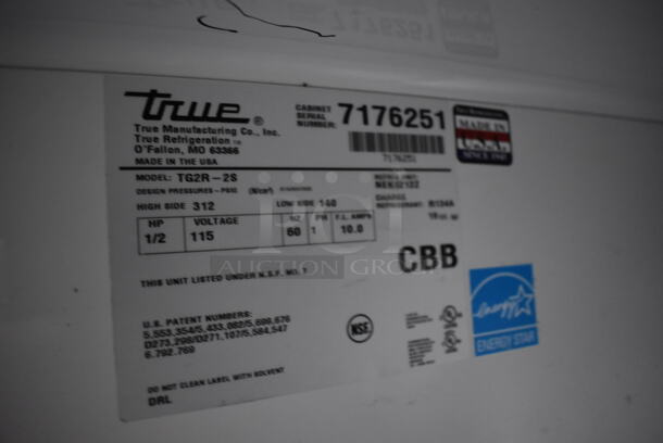 2011 True TG2R-2S ENERGY STAR Stainless Steel Commercial 2 Door Reach In Freezer w/ Poly Coated Racks. 115 Volts, 1 Phase. Tested and Working! - Image 4 of 6