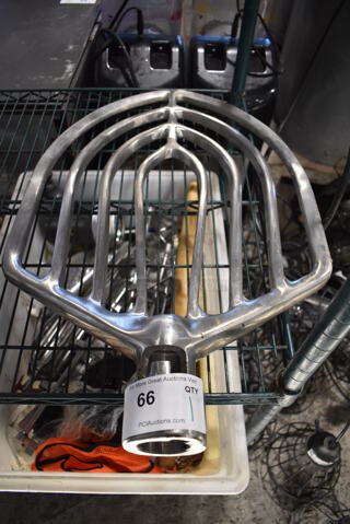 Hobart V1401B Metal Commercial 140 Quart Paddle Attachment for Mixer. 16.5x3.5x25.5