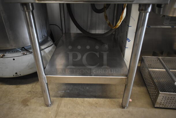 Wells F1016 Stainless Steel Commercial Electric Powered Deep Fat Fryer w/ 2 Metal Fry Baskets and Under Shelf. 208 Volts.  - Image 3 of 7